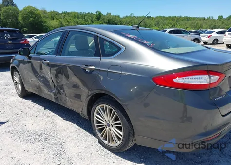 2016 Ford Fusion Se z USA, uszkodzony, nr VIN 1FA6P0HD2G5121595
